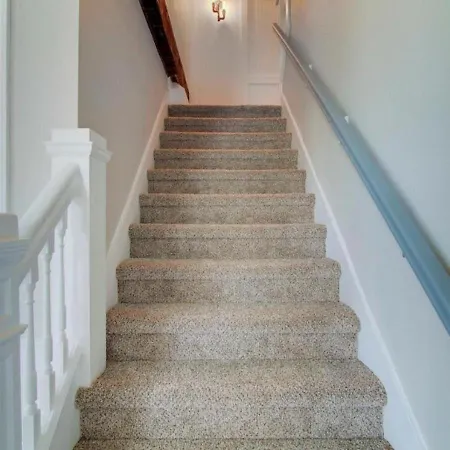Sleeps 16 Large Groups 2 Full Homes In Vermilion
